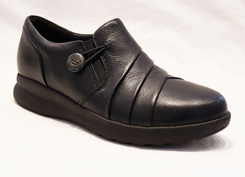 Clarks Un Adorn Loop Black