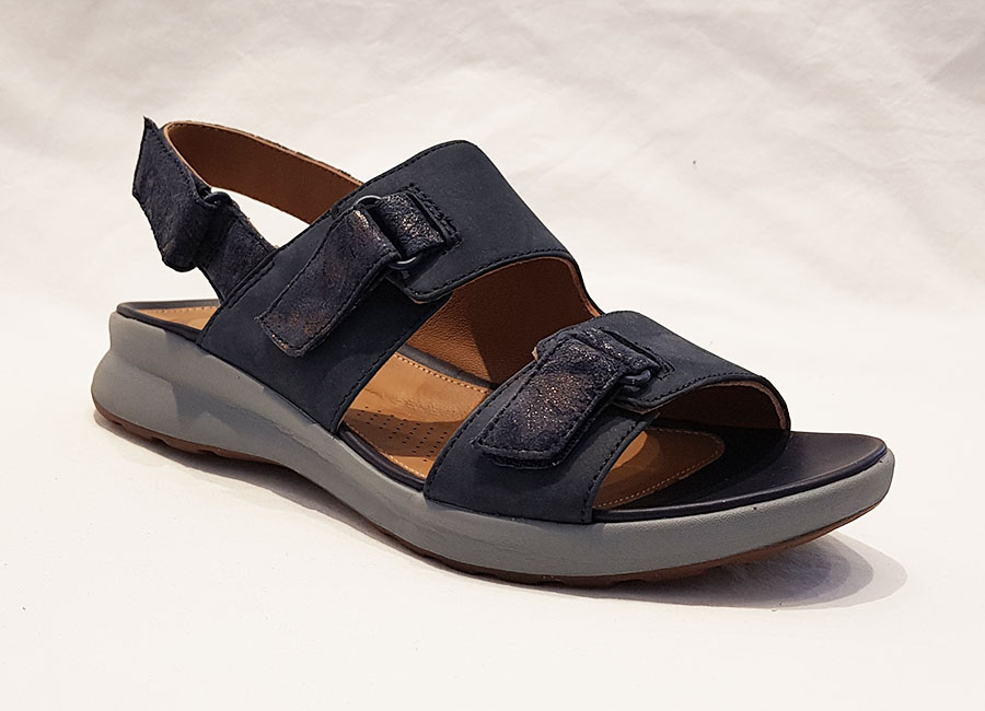 Clarks un adorn sling Clearance