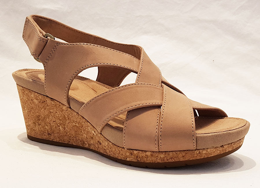 clarks un capri step wedge sandal