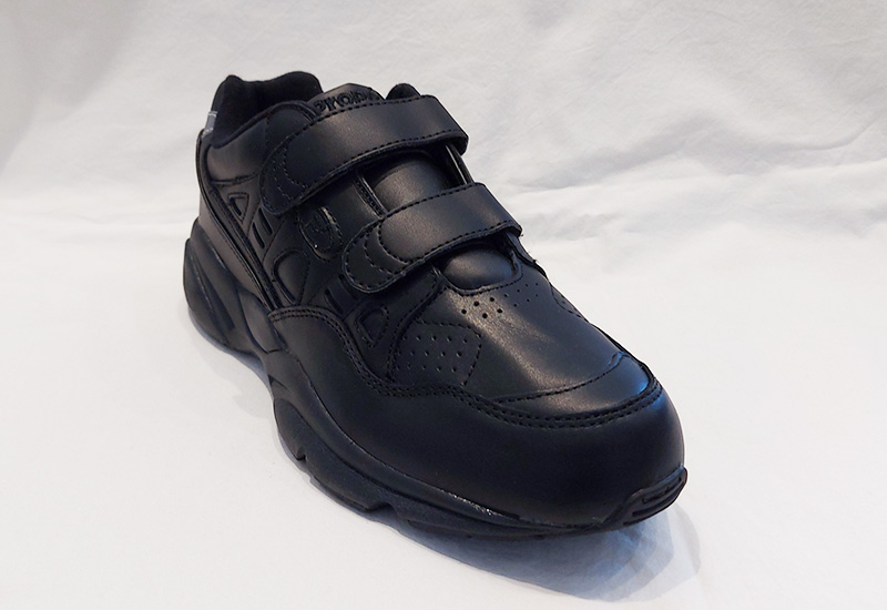 Propet Stability Walker Strap Black (M2035) - Soles in Motion Athletic